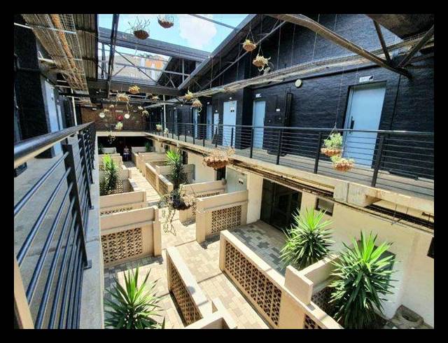 0 BEDROOM APARTMENT FOR SALE IN MABONENG